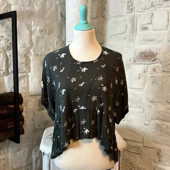 Grade&Gather Tops - Grade&Gather | Cropped Floral Babydoll Peplum Blouse